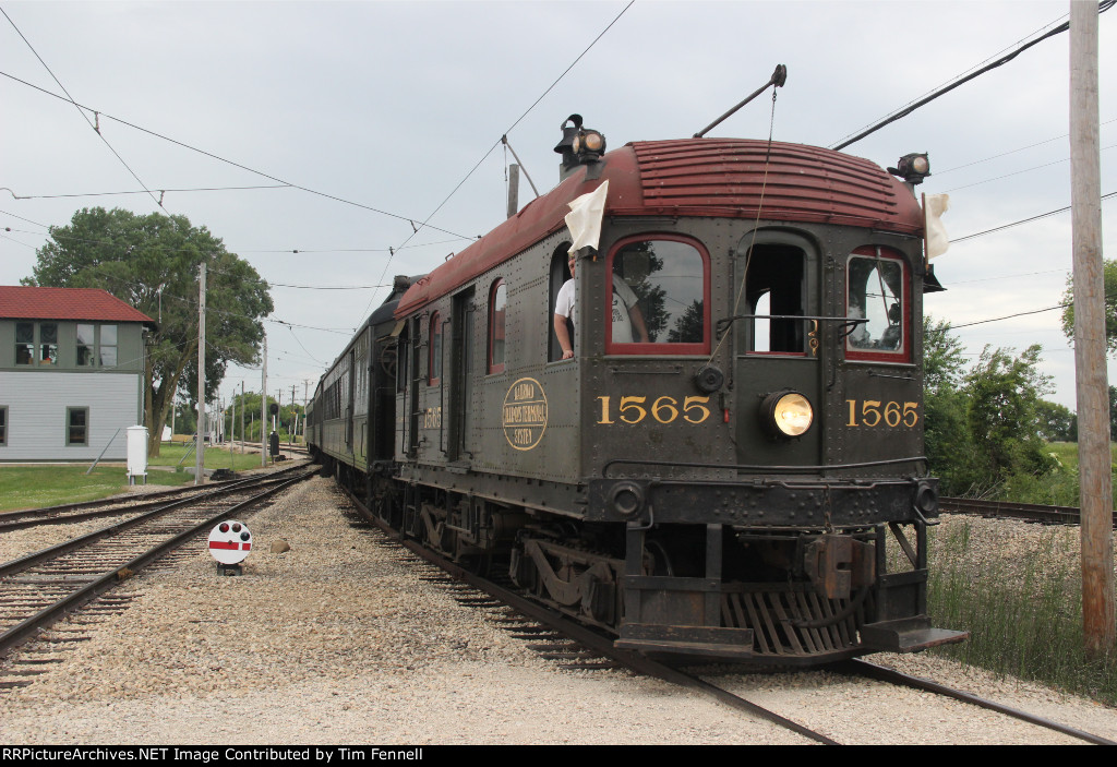 Illinois Terminal #1565